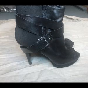 NIne West Lauford booties genuine leather 7.5